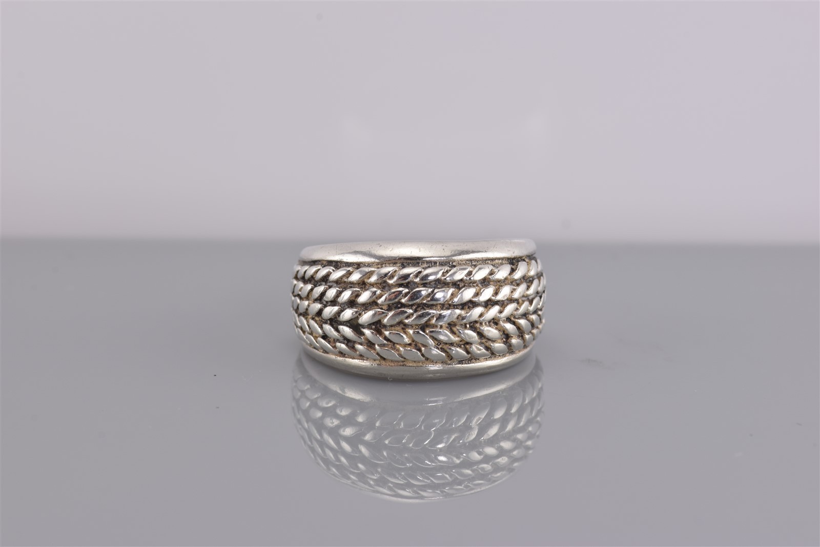 Sterling Silver Carved Twisted Cable Tapered Band… - image 1