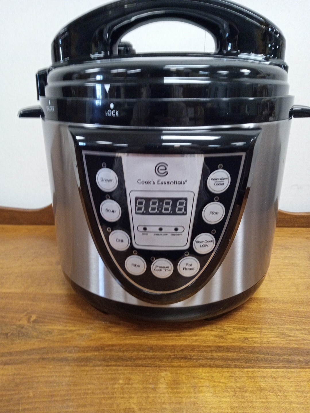 Cooks Essential 4qt Stainless Steel Digital Pressure Cooker K44020