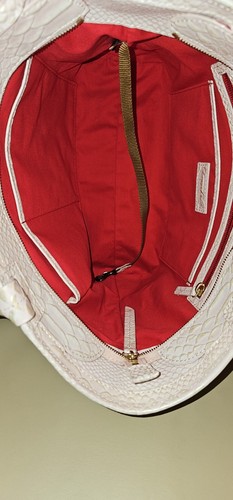 Dooney & Bourke Tote Bag PEARL Irridescent Croco Embossed - Picture 17 of 21