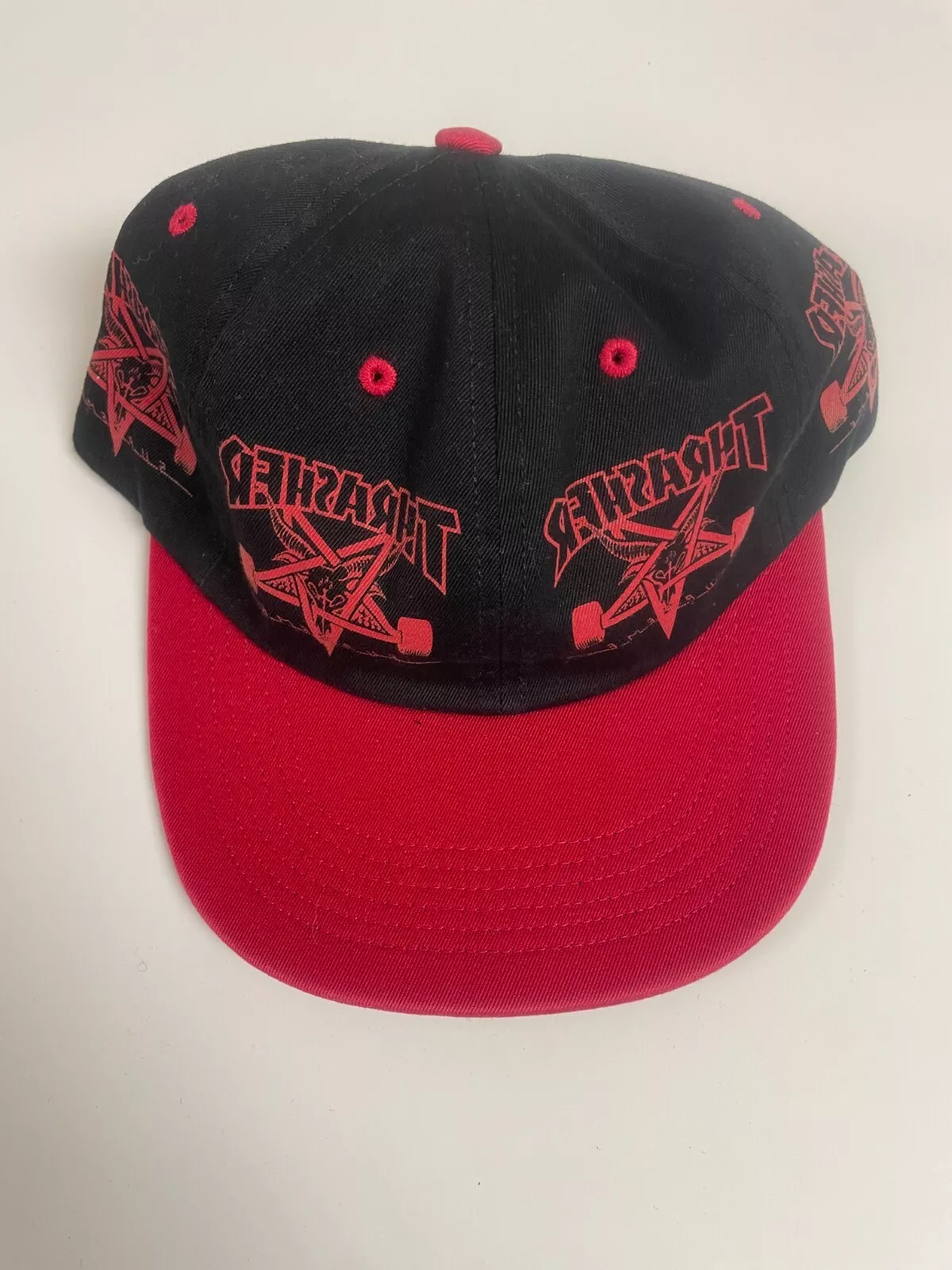 Chapeau ajusté Supreme x Thrasher noir rouge FW21 ajusté grand NEUF