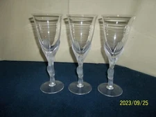 Set of 3 Igor Carl Faberge Kissing Doves Wine Glasses 9 1/4" - EUC!
