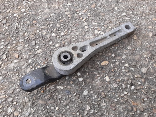 VW Golf 5 1K 2009 Getriebelager Stütze   2,0 TDI CBD  103kw   1K0 199 855 AJ