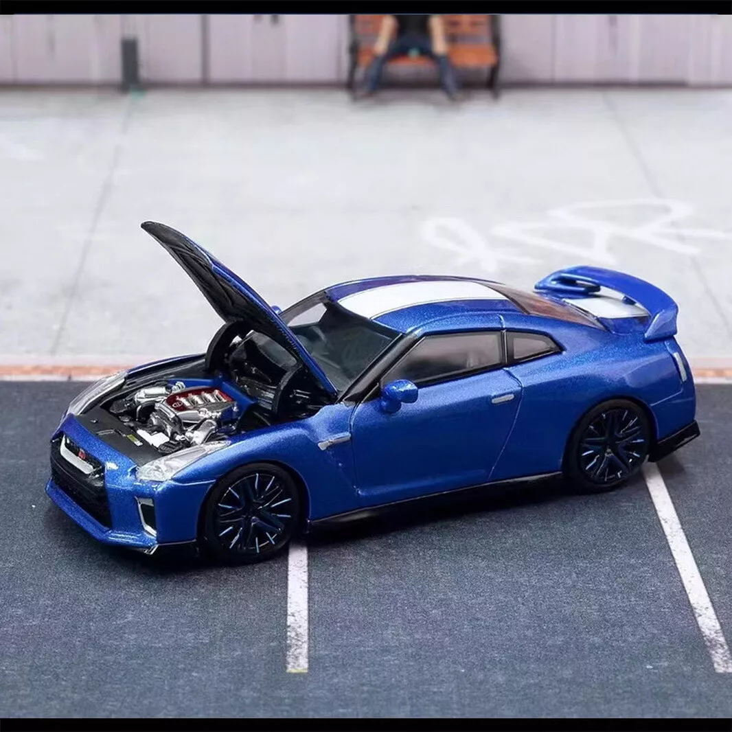 MH 1/64 Scale Nissan GT-R R35 Blue Diecast Car Model Toy