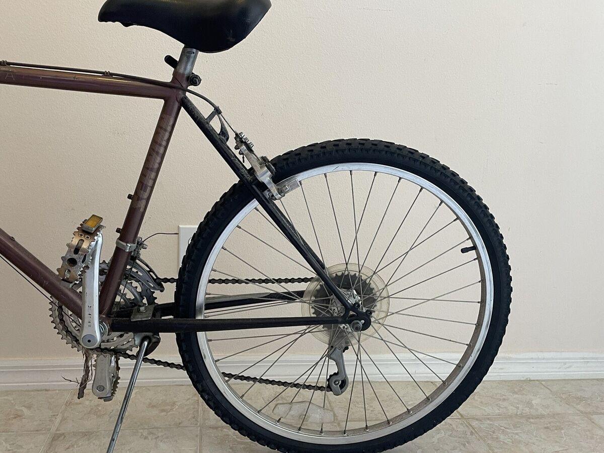 Schwinn High Sierra Vintage Mountain Bike - Old School | eBay Schwinn High Sierra Vintage Mountain Bike - Old School | eBay