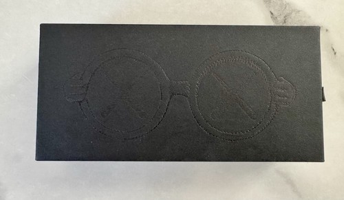 Kaws X Sons And Daughters Glasses Black AUTHENTIC IN BOX Kids Unisex Sunglasses - Picture 5 of 10