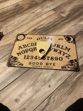 Vintage 1972 Ouija Board Mystifying Oracle Parker Brothers William Fuld Talking