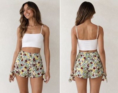 Lily Brown Japan tropical floral lined shorts, Side Ties, hard to find! Size M