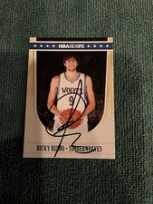 2011-12 NBA Hoops Ricky Rubio #141 Hand Signed auto autograph