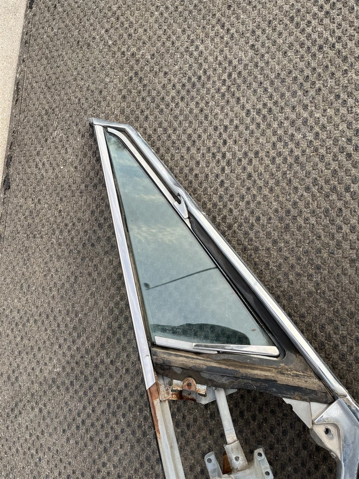 Cadillac Deville 1965 1966 convertible ventana de ventilación derecha OEM 65 66 tintado diestro Foto 2 de 4