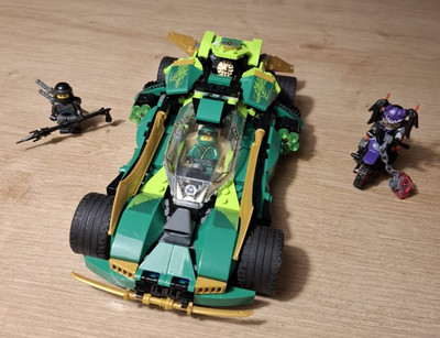 LEGO Ninjago 70641 - Lloyds Nachtflitzer mit allen Figuren und Sticker