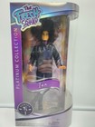 NRFB Fresh Squad Platinum Collection Ian Doll Afro Hair — photo 4