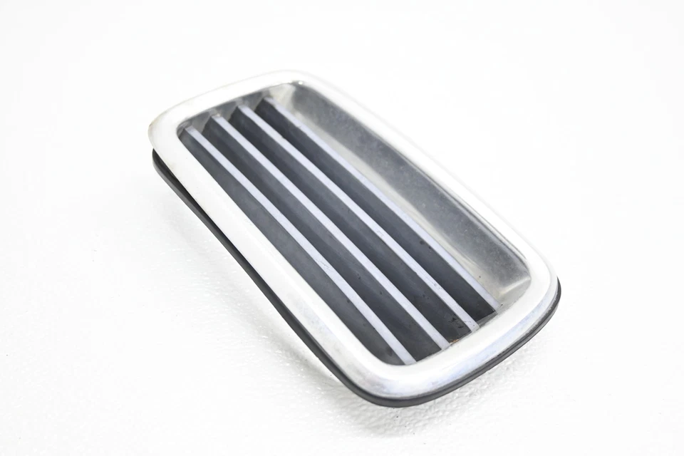 ⭐ 84-89 BMW E24 6 серии передний левый центральный капот почечная решетка вставная хромированная оригинальная - Изображение 2 из 4