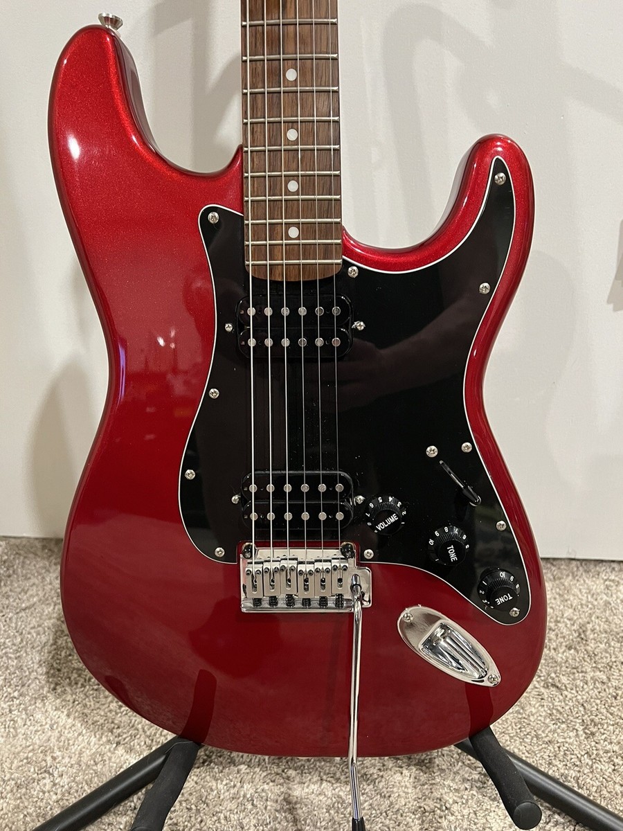 2003 Squier by Fender Stratocaster Standard Series 20th 2003 Squier by Fender Stratocaster Standard Series 20th