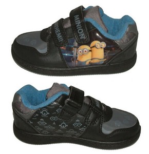 all black childrens trainers