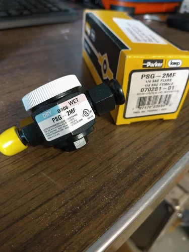 Parker, Sight Glass, Moisture / Liquid Ind 1/4" X 1/4" PSG-2MF