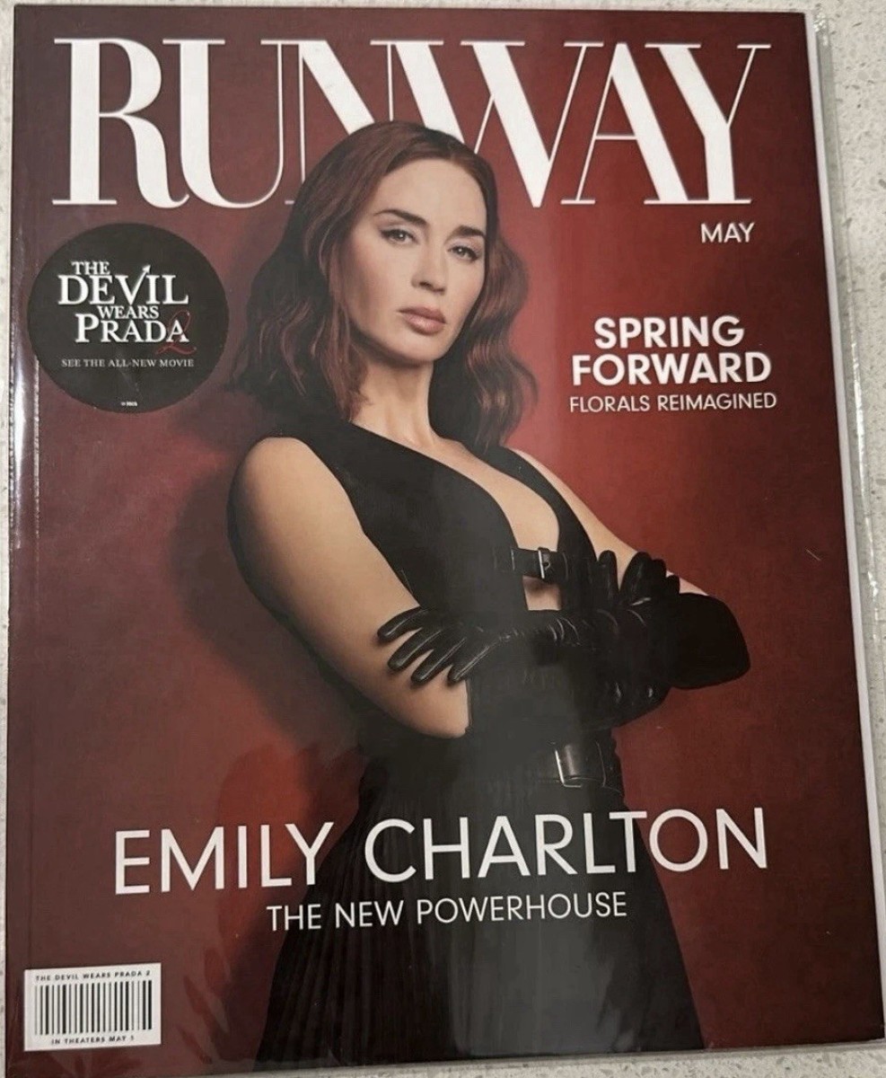 プラダを着た悪魔2 限定マガジン RUNWAY The Devil Wears Prada 2” RUNWAY Magazine PROMO Collectible BRAND