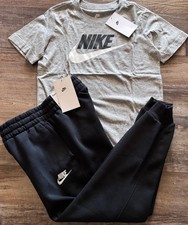 NWT Nike Boys/Kids YSM Black/Gray/White BIG LOGO Jogger Pants Set Small