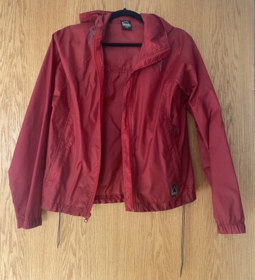  SIERRA DESIGNS Women's Rain Coat Jacket PACKABLE & SUPER LIGHT Red Size Small.
