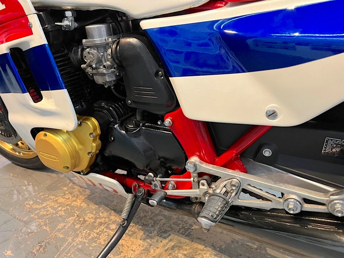 Click photo thumbnail to view