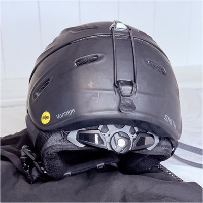 Smith Vantage MIPS Winter Sports Helmet Black M 55-59cm Adjustable Hard Shell