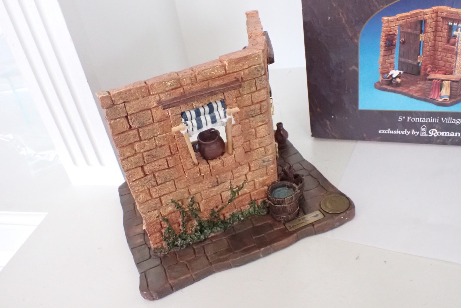 Fontanini Sewing Corner Set For 5" Village Nativity Collectors Club Exclusive