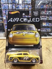 Hot Wheels Car Culture Air-cooled 65 Volkswagen Fastback Chase 05