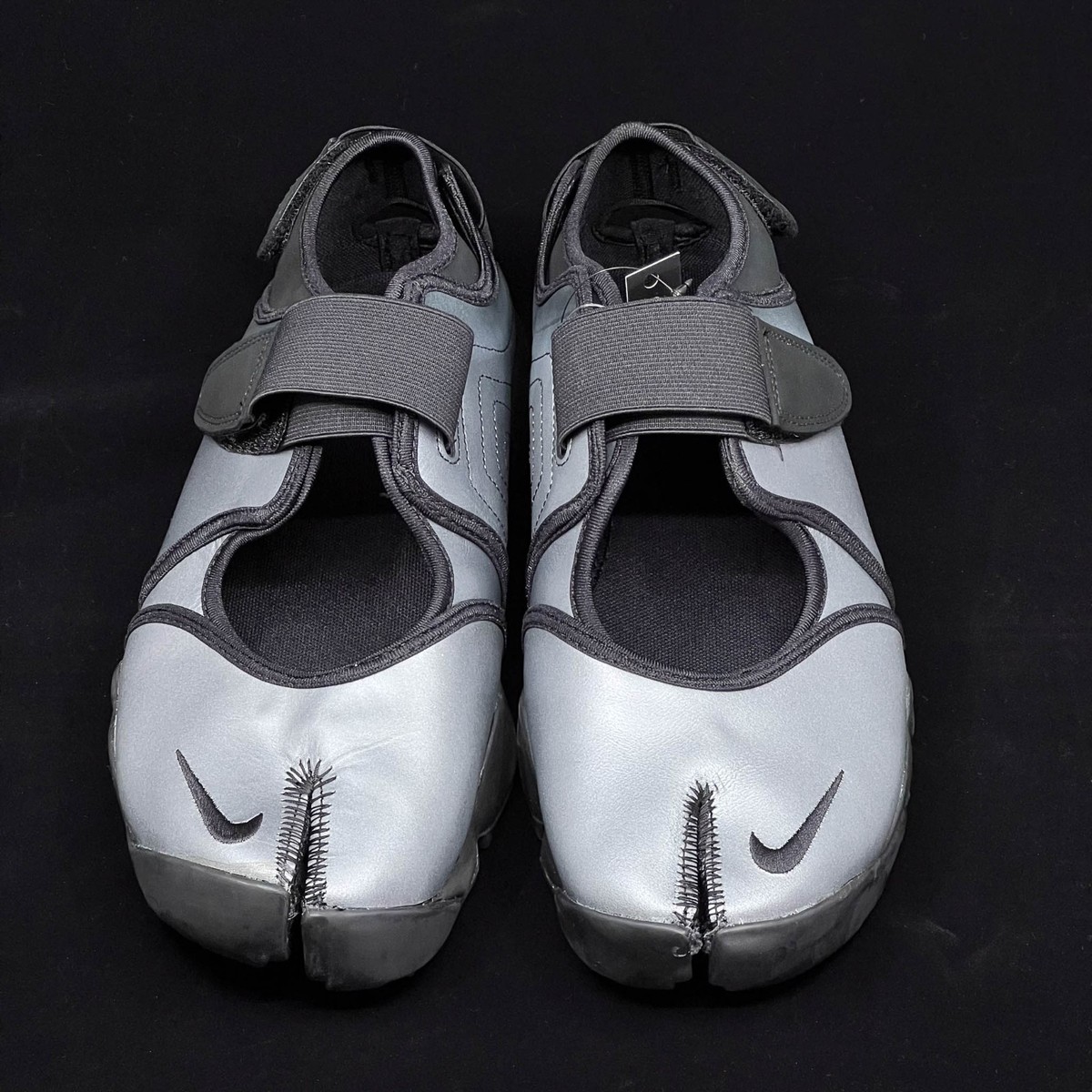 Nike Air Rift メタリックシルバー Nike Air Rift Women's Shoes Leather Metallic Silver Black