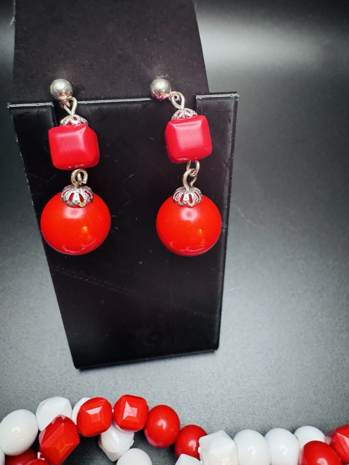 Handmade Red White Beaded Bracelet Stack & Earrin… - image 1