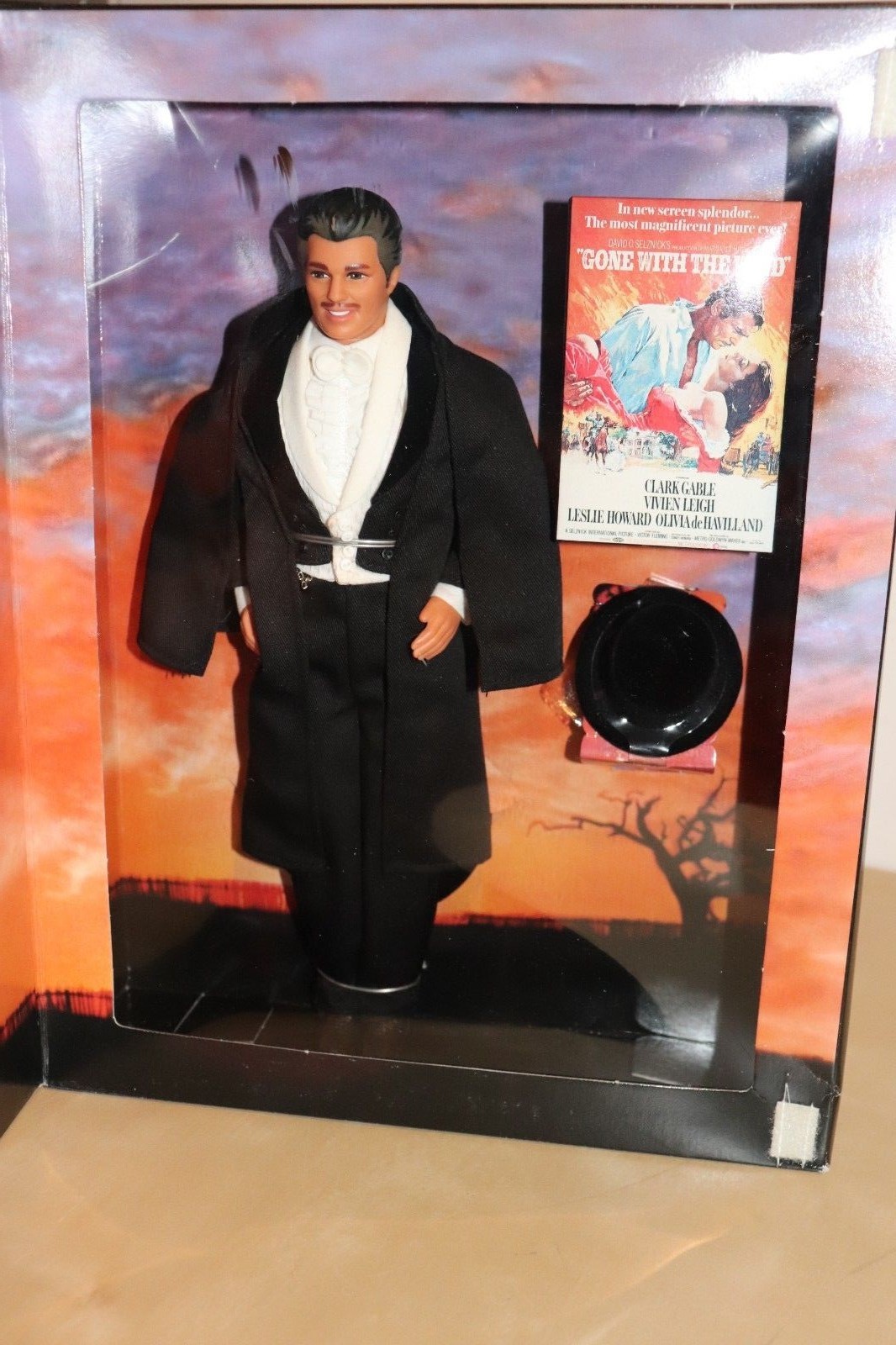 Ken Rhett Butler Gone With The Wind/Autant en Emporte le Vent Mattel 1994 NRFB Ken Rhett Butler Gone With The Wind/Autant en Emporte le Vent Mattel 1994 NRFB