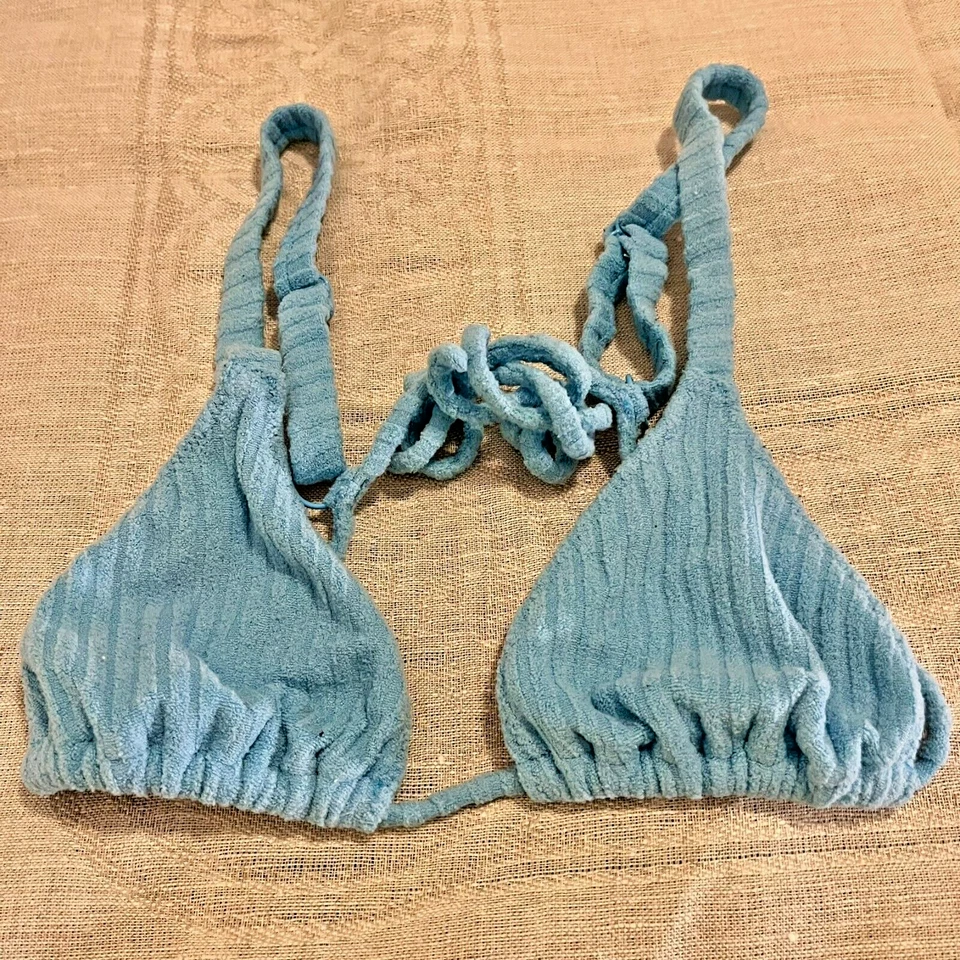 Top de bikini LA Hearts by Pac Sun tanga triángulo talla pequeña azul claro Foto 4 de 4