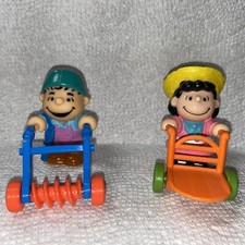 Vintage Peanuts Lucy And Linus Little Farmers From McDonald’s Happy Meal 1989