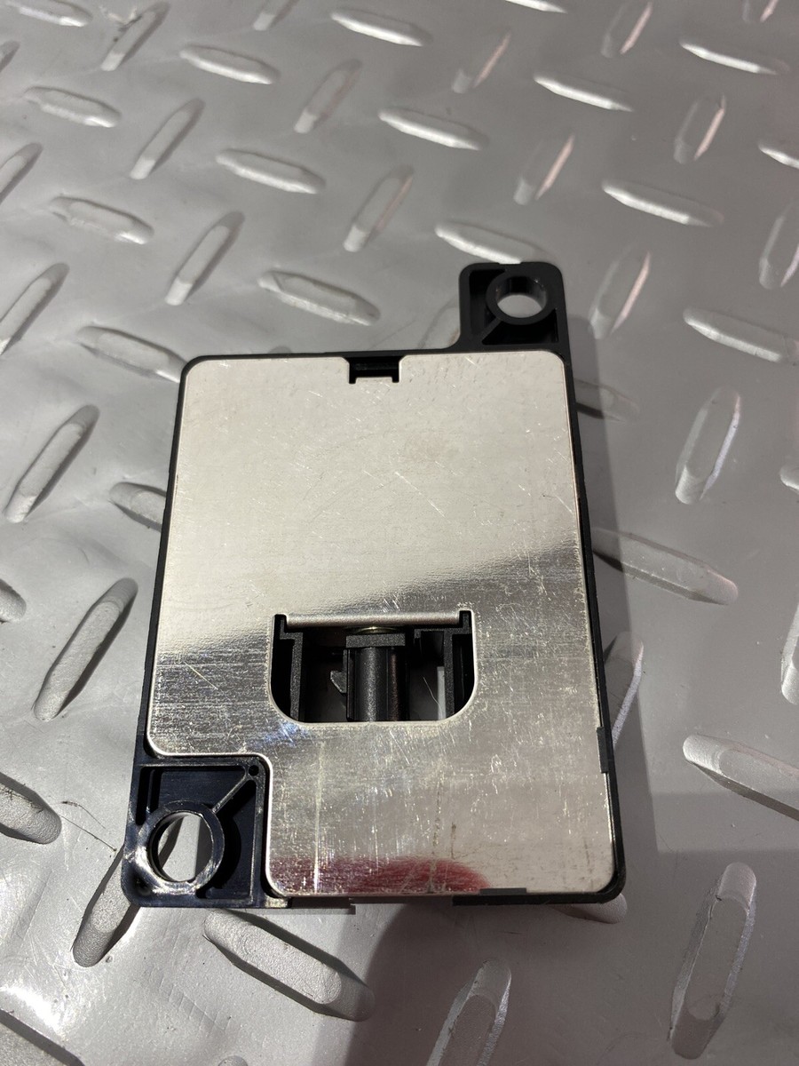 Genuine OEM BMW 328 E92 ONLY 35K Bluetooth Antenna Module 