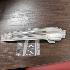 Original Mercedes-Benz Blinker Spiegelblinker rechts C/S-Klasse W205 S205 W222 Original Mercedes-Benz Blinker Spiegelblinker rechts C/S-Klasse W205 S205 W222