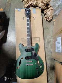 260616 A2 P90 Pickups Green Matte Finitura 335 Chitarra elettrica