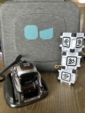 Cozmo Robot - Liquid Metal Collector s Editio...