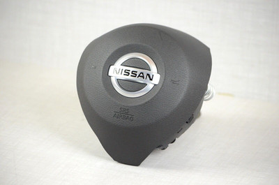 2020-2025 Nissan Versa Driver Steering Wheel Airbag Black Genuine Original OEM