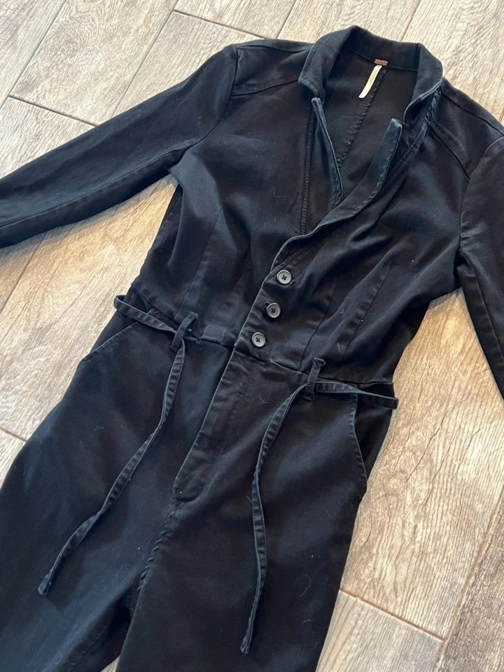 Mono vaquero Free People talla 2 una pieza manga larga mameluco negro abotonado Foto 4 de 4