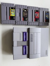 Nintendo SNES SNS-001 Console w/ Controllers, Power Adapter, 4 Games