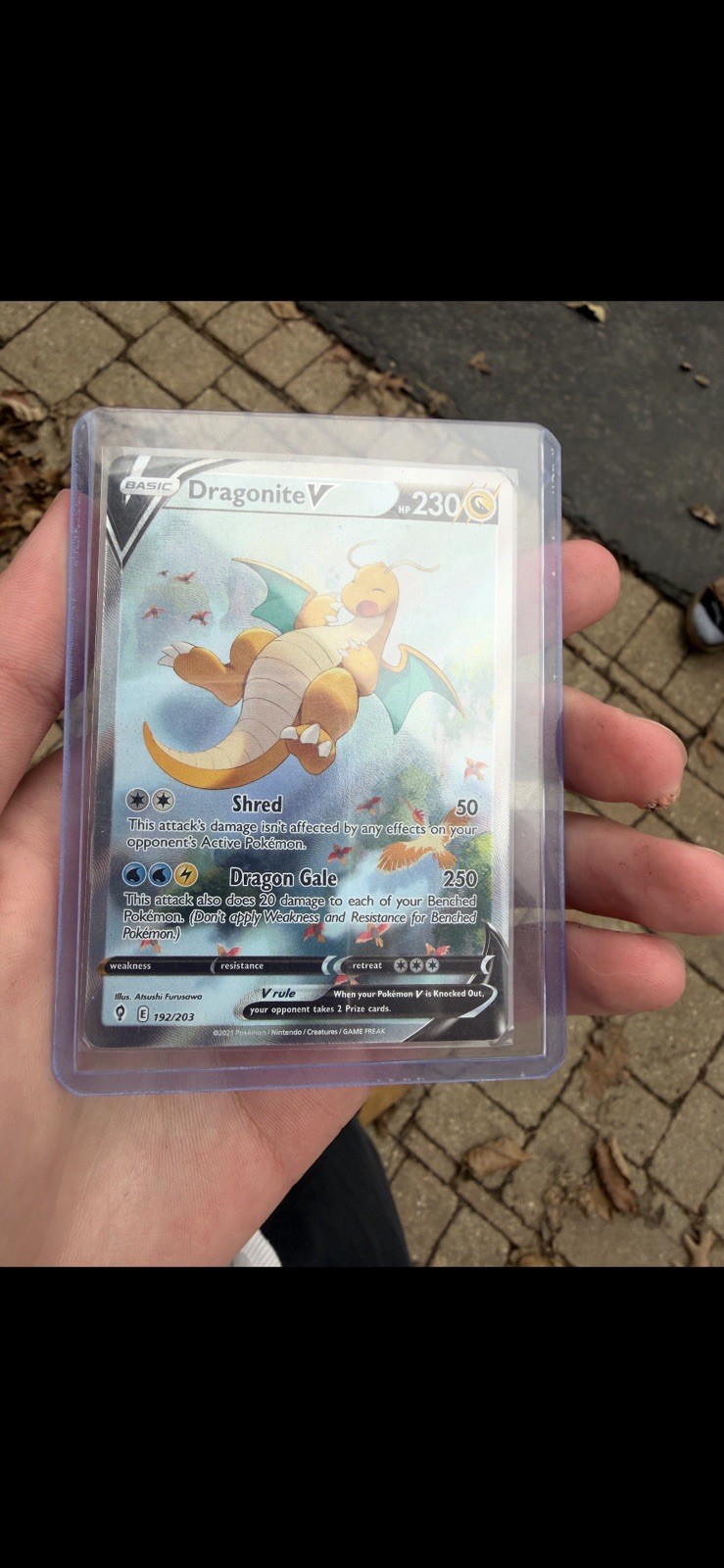 Pokémon TCG Dragonite v Evolving Skies Holo Ultra Rare Full Art Card 191/203