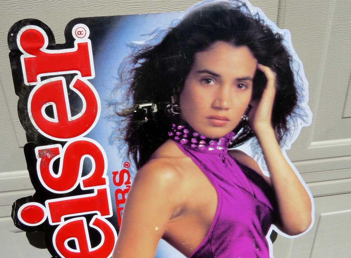 1990 BUDWEISER SEXY FASHION MODEL GIRL METAL TIN BEER SIGN 36