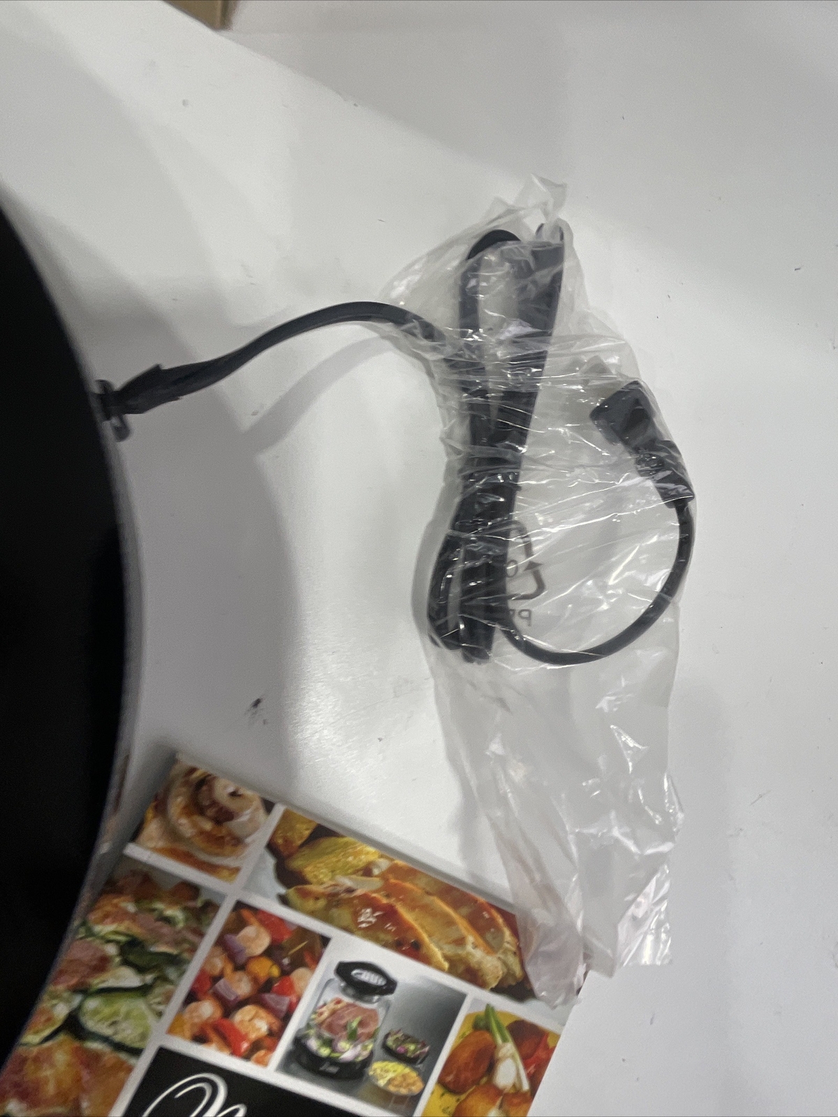 NUWAVE 2 Precision Portable Induction Cooktop Model 30151 (Open Box