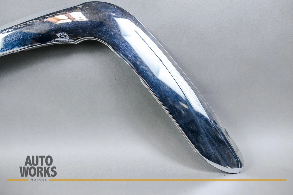 98-03 Jaguar XJ8 X308 Vanden Plas parachoques trasero derecho moldura cromada OEM 4 Foto 2 de 4