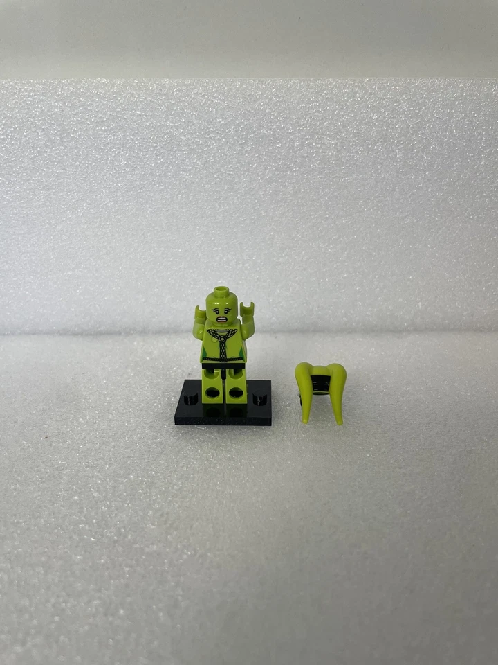 Минифигурка LEGO Star Wars Oola 9516 дворец Джаббы - идеальное состояние товара - Изображение 3 из 4