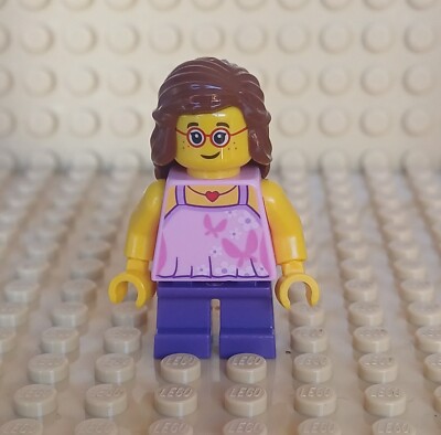 NEW Lego City minifigures Female child CTY0767: Child pink top