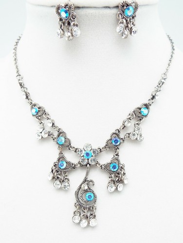 DESIGNER INSPIRIERT 18 Zoll BLAU KLAR KRISTALL SILBER BLUMEN TROPFEN SCHMUCK SET NEU - Bild 3 von 4