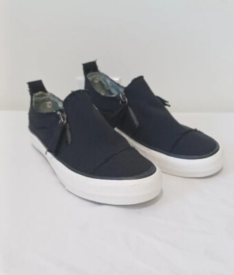 Gypsy Jazz Women's Slip On Sneakers Casual Shoes Black Fabric Zipper  Accents