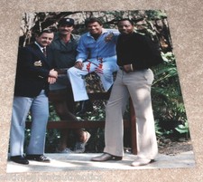 LARRY MANETTI HAND SIGNED AUTHENTIC 'MAGNUM P.I.' 8X10 PHOTO w/COA ACTOR 