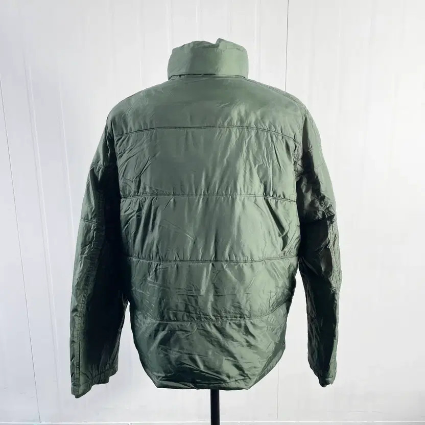 H1 Tommy Hilfiger Old School Khaki Puffer Jacket 105-110 thumbnail 4