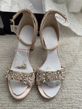 badgley mischka sandals 9