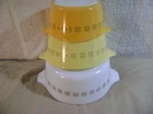 LOT of 3 VTG 1963-67 PYREX TOWN & COUNTRY ROUND BAKE SERVE STORE SET #473-5